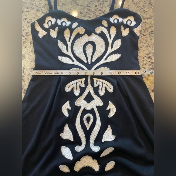 Women’s Black and White Embroidered Dress size XS - Picture 5 of 6